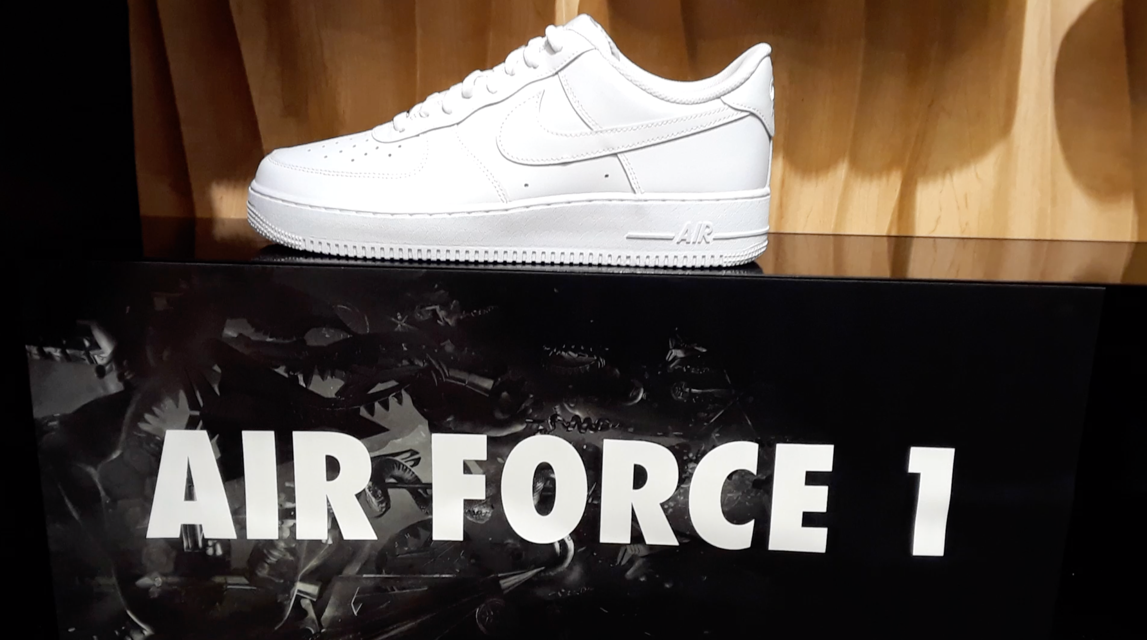 Air Force Ones The Reasons why they become so famous?