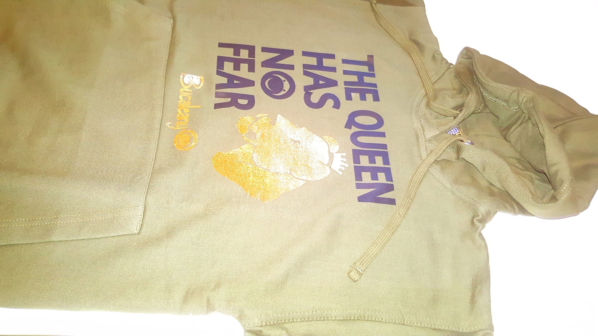 The Queen Has No Fear Hoodie - BUCALEANY